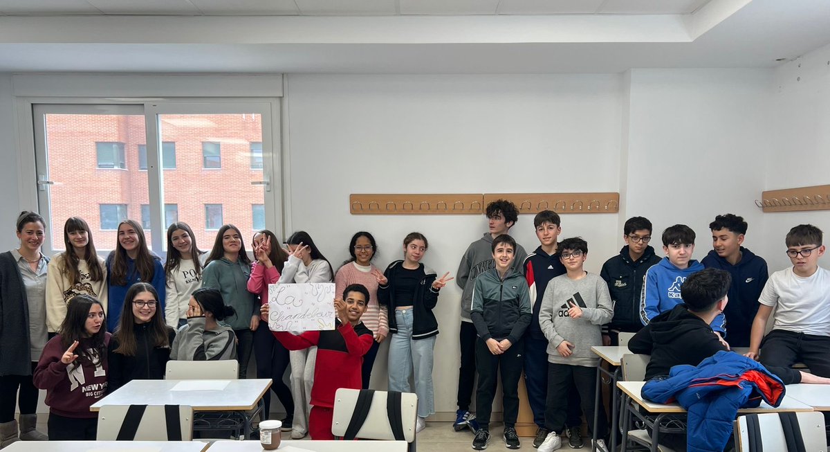 #somosvilla #crecemoscontigo 

El 2 de febrero es el Día de la Candelaria (La Chandeleur), un día que se celebra en Francia 🇫🇷 comiendo crepes. Los alumnos de Francés del IES <a href="/VillaValdemoro/">IES Villa Valdemoro</a> lo han celebrado elaborando crepes. Seguro que han disfrutado de la experiencia.