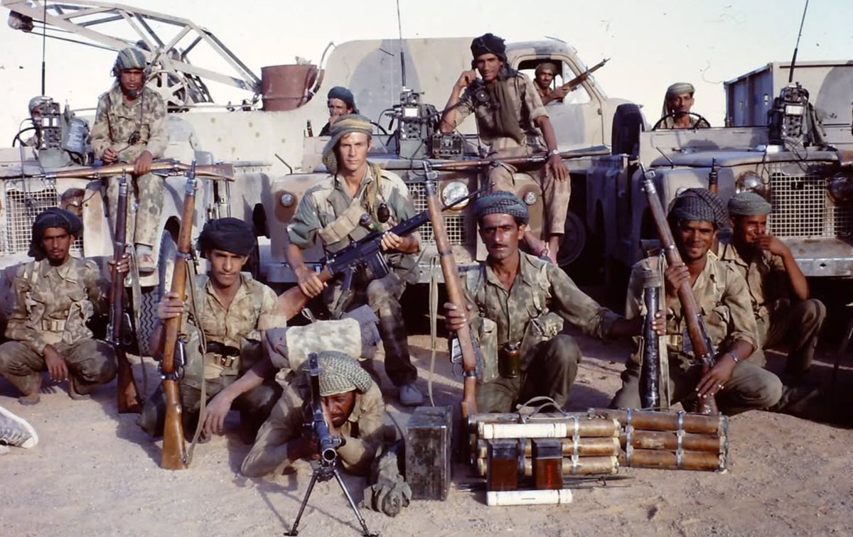 jmscaronte's tweet image. Pictures of Sir Ranulph Fiennes.Seconded to the Oman Armed Forces during the Dhofar conflict, Fiennes served at a time when Oman maintained close military ties with Britain. There, he led the Reconnaissance Platoon of the Muscat Regiment.
#SAS #UK