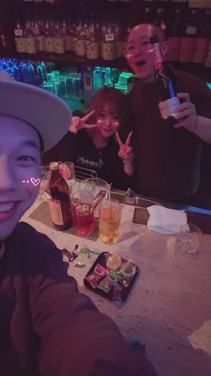 34歳おめでとう🍾㊗️かえでちゃんもいい歳なったねぇ🥺20代前半だったと思ったら。スナックのママだけど僕の中ではいつまでも、かえちゃん。