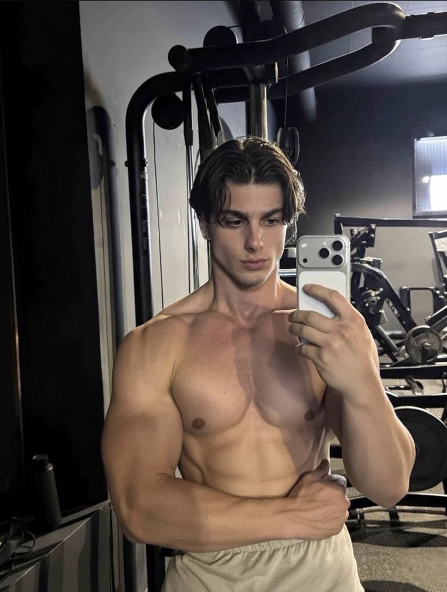 Bigballs tweet media