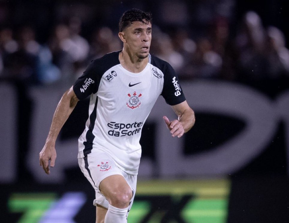 🗣️| Gabriel Paulista on his knee-slide celebration in the Brazilian Super Cup:

“When I scored, I celebrated by sliding. The guys said: ‘don’t do that, you’re not in Europe anymore’. Both my knees are now completely wrecked.”