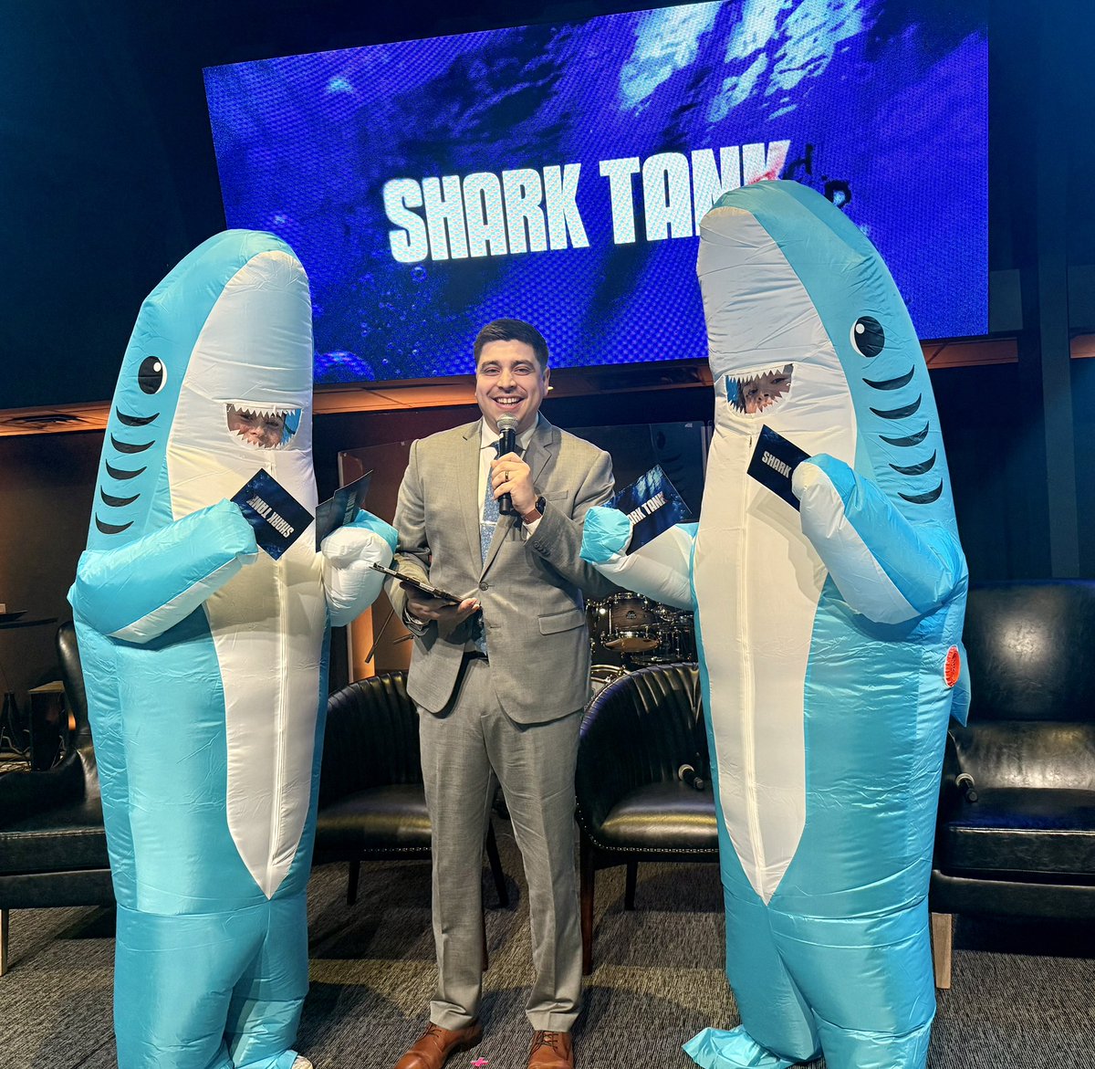 Scott Jones tweet media