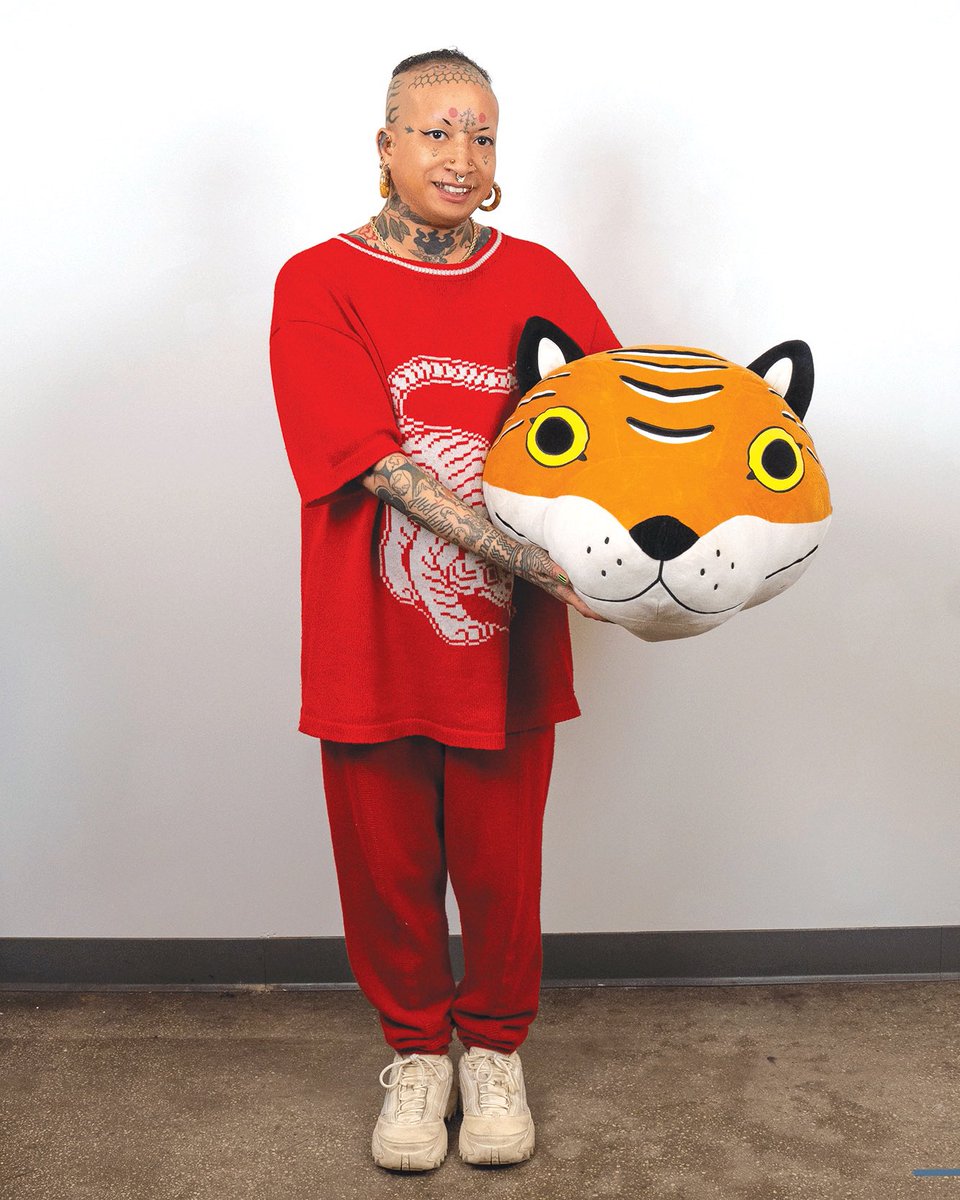 Gossamer Rozen 🐯 NYC tweet media