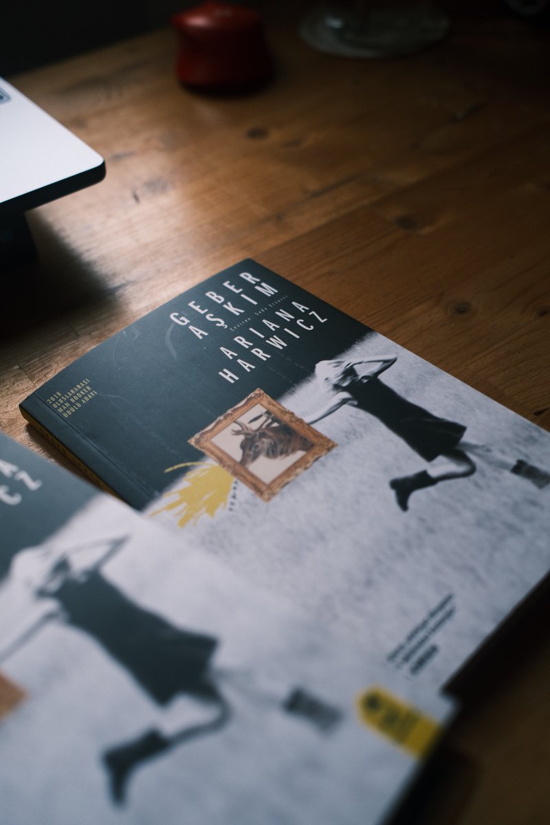 Ariana Harwicz, bir kadının içindeki şiddeti açığa çıkarırken okuru da şu soruyla baş başa bırakıyor: Ait mi olacaksınız yoksa her şeyi yakıp kül mü edeceksiniz? 🔥