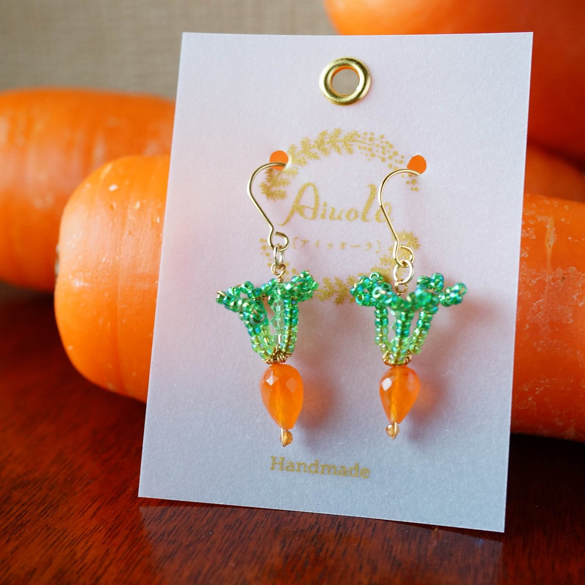 Merletto_A's tweet image. #2月になったのでフォロワーさんに自己紹介しようぜ 

Aiuolaはお野菜が主役のお店🍅
お野菜モチーフのアクセサリーや水彩色鉛筆で描いたオリジナルイラストの雑貨を制作しています🥦🍆✨

まるで採れたてのような、つやつや天然石などを使ったお野菜アクセがイチオシです✨️