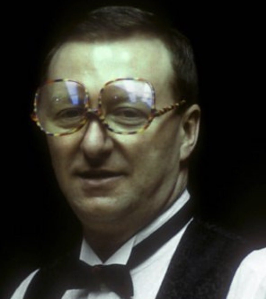 JamesDixo's tweet photo. @travelingflying Can Dennis Taylor has his glasses back pls? https://t.co/s6MRzdGHz9