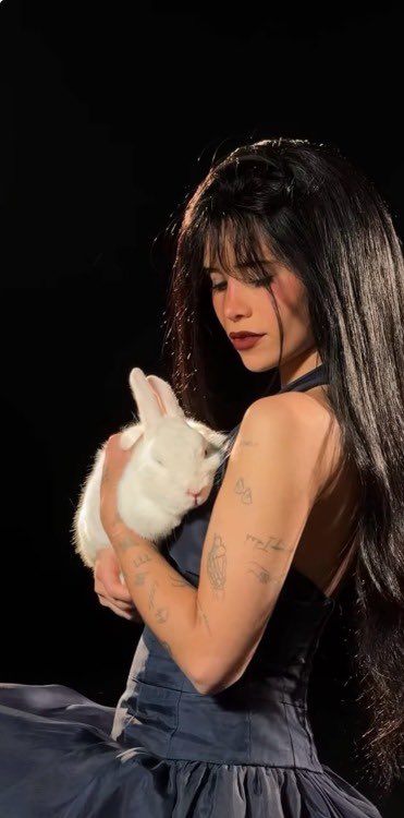 ᴛᴏᴏ ᴍᴜᴄʜ, ⁿᵒᵗ ᵉⁿᵒᵘᵍʰ .ᐟ ꒱ ˎˊ˗ tweet media