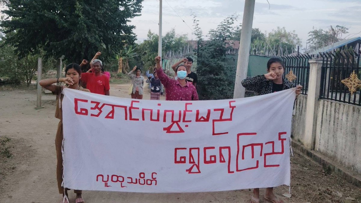 naingnaingaung tweet media