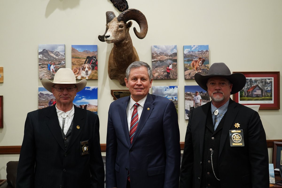 In Montana we back the blue. Great to have MT Sheriffs in the office today!