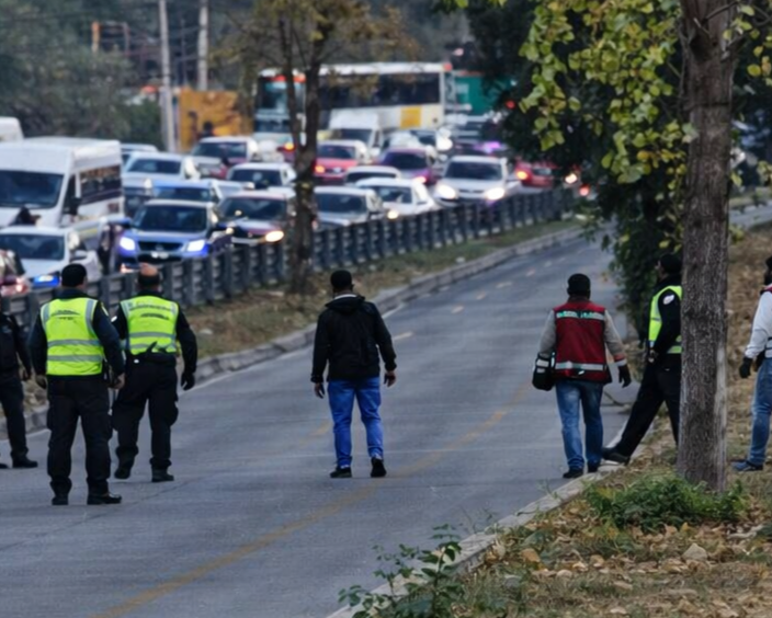 Hoy se llevó a cabo un operativo de supervisión para garantizar la correcta operación del servicio.  Durante la jornada se brindó se verificó el libre tránsito de las unidades.

Estas acciones son permanentes para ofrecer un servicio eficiente, continuo y seguro. #ElPoderDeServir