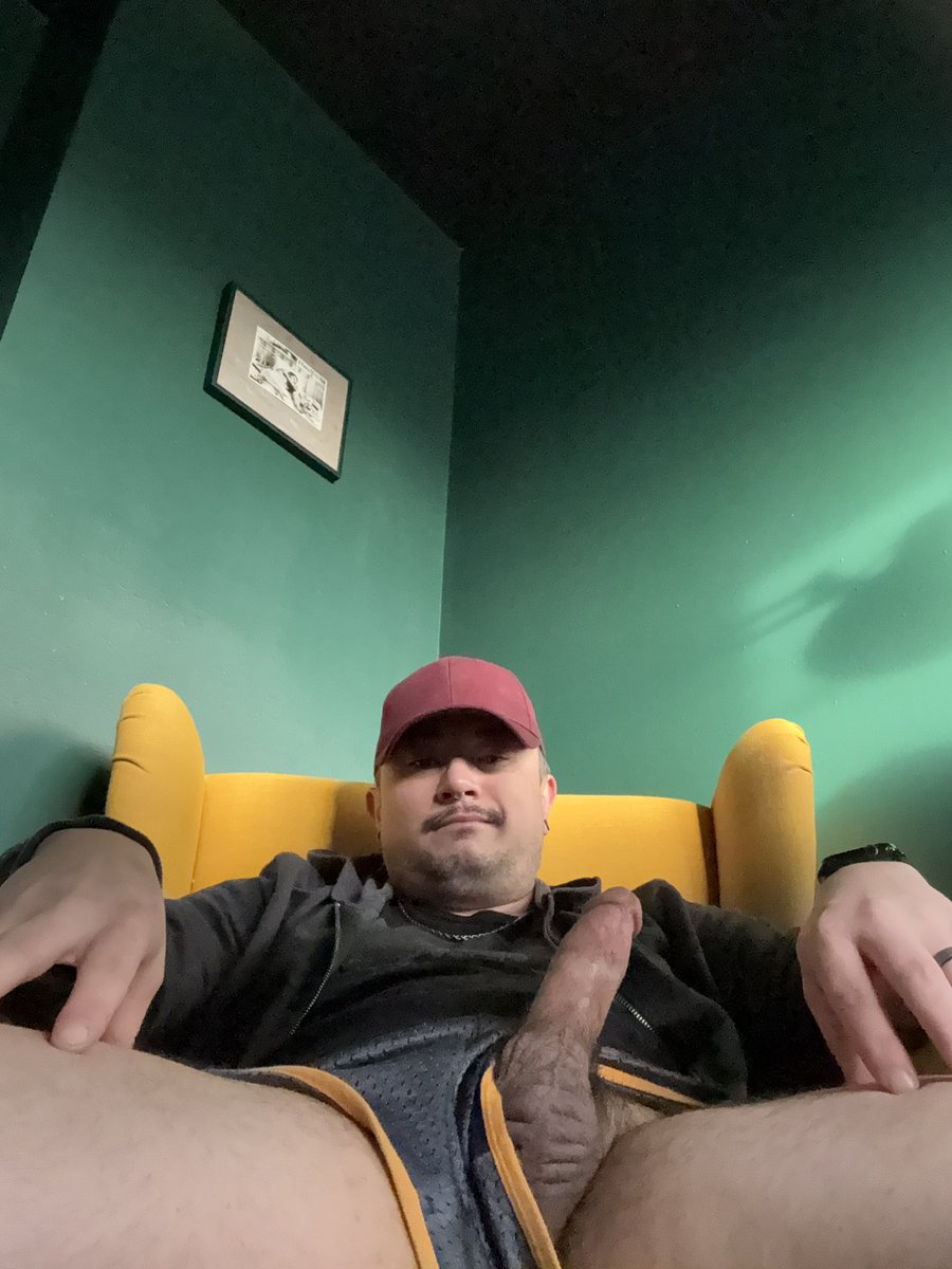 GuyN2Gear tweet media