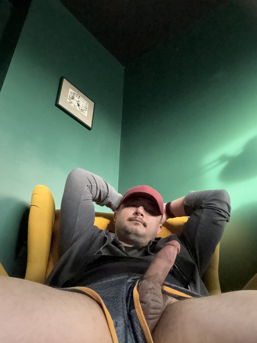 GuyN2Gear tweet media