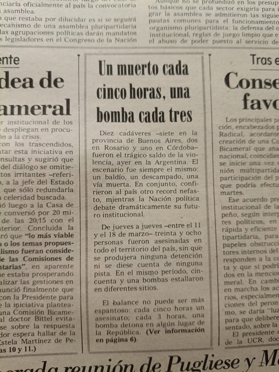 Pura historia,por qué estimado joven no te lo contaron?

"Un muerto cada cinco horas, una bomba cada tres."