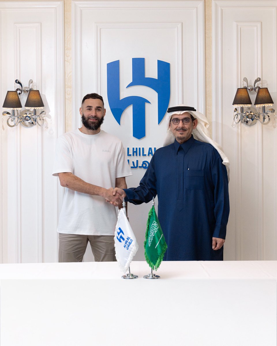 Alhilal_EN's tweet photo. A new chapter begins ☝️🤩 https://t.co/sxteZLWUZ7