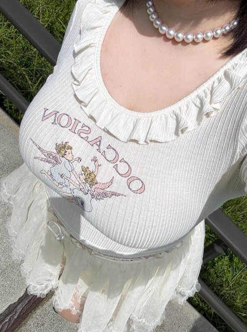 ひなみ tweet media