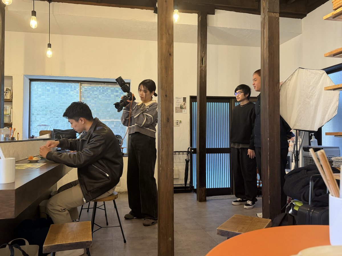 Sports Backs tweet media