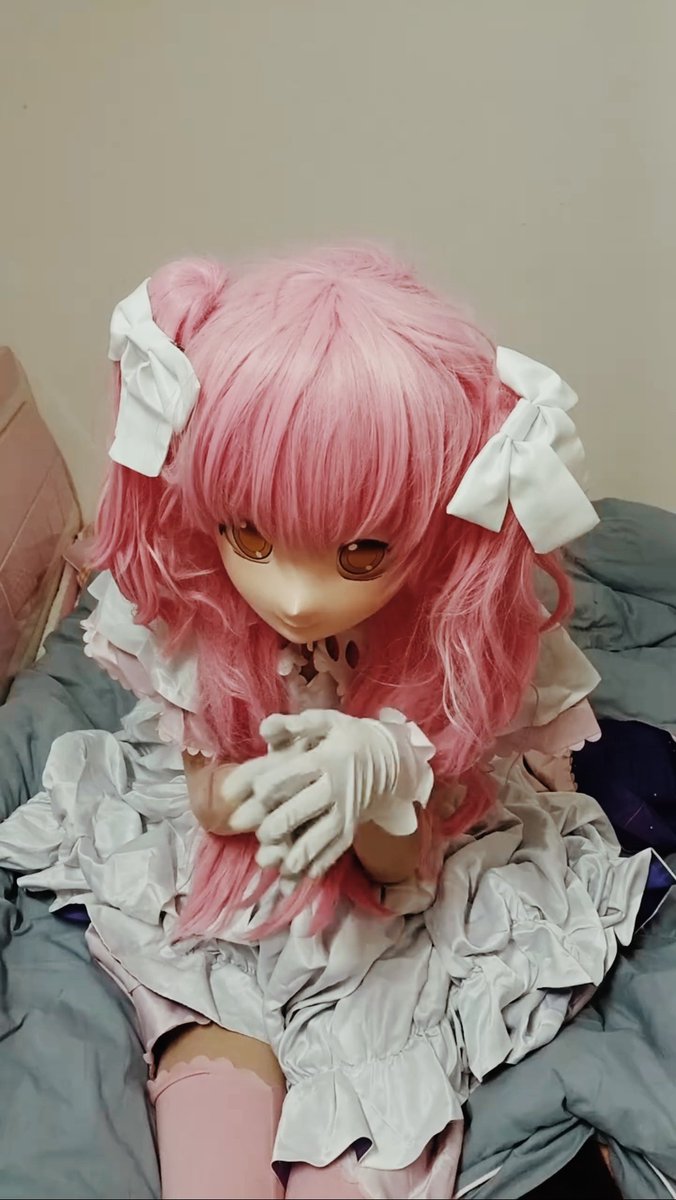 Letezu's tweet photo. me does kami? https://t.co/Ok29jkiSRK
