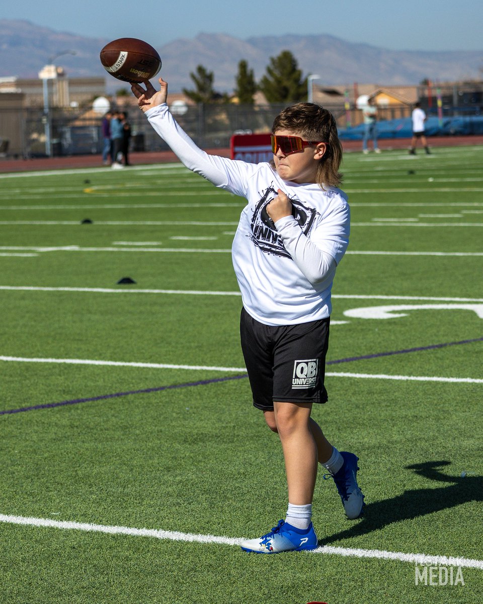 JamesonJStark's tweet photo. @QBUniverseQBU weekend (day 2) - 1/31

📸: @tlstarkmedia https://t.co/ELvu0L55ik