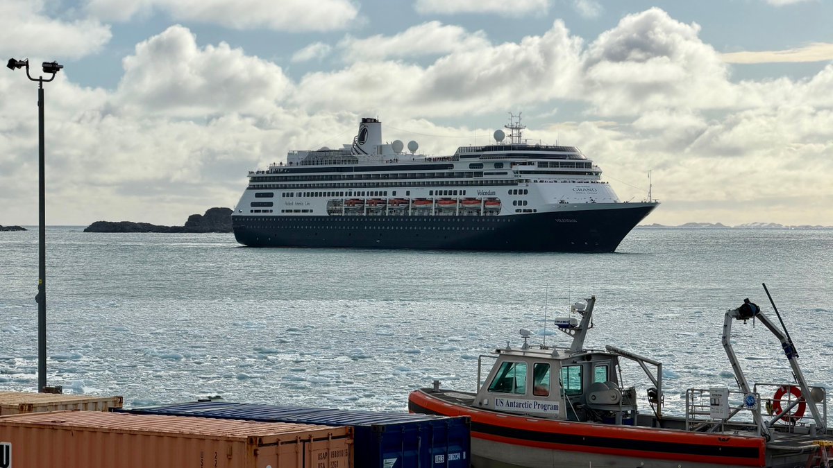 The Inside Cabin tweet media