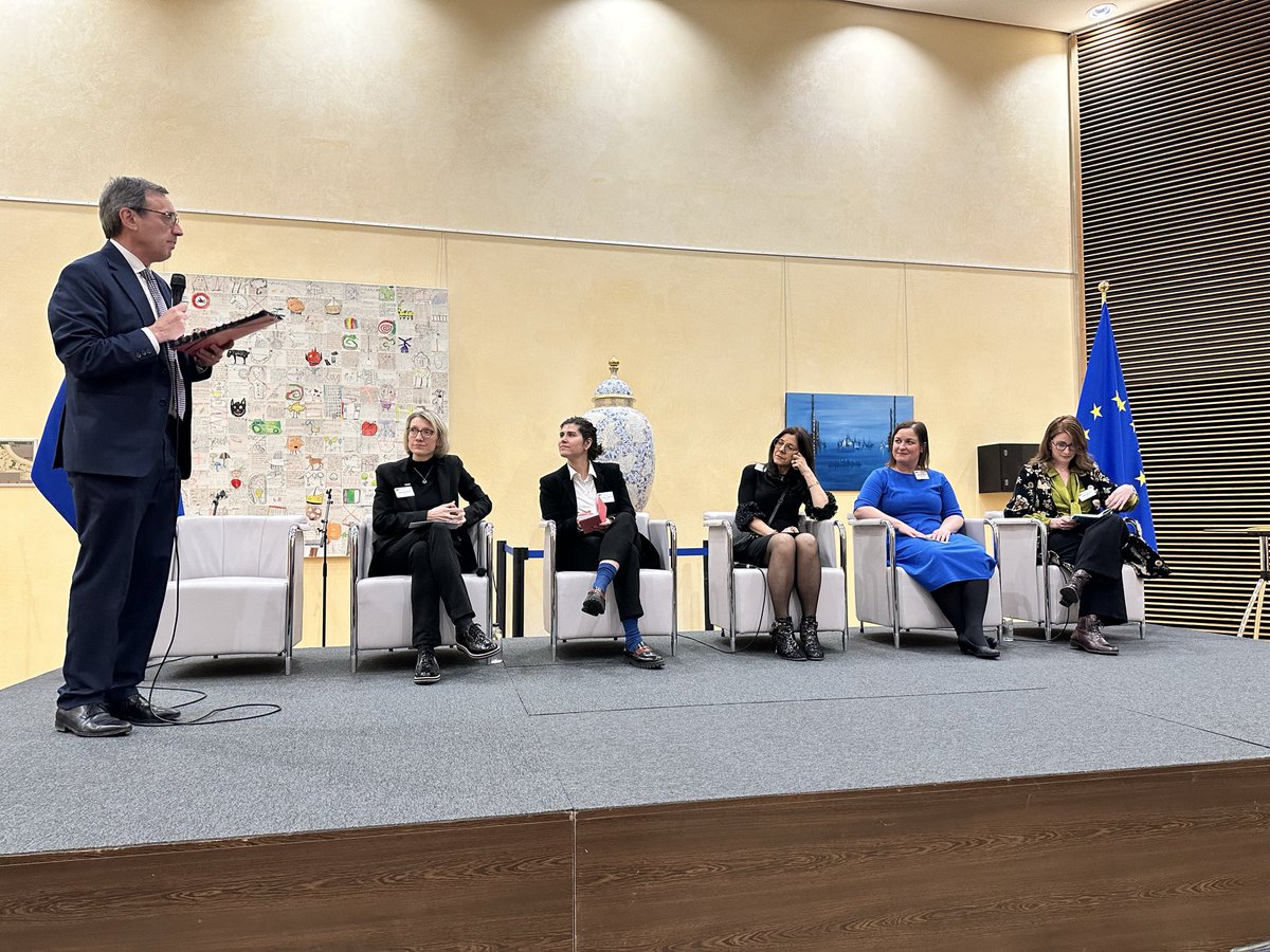 Pastora Martínez Samper tweet media