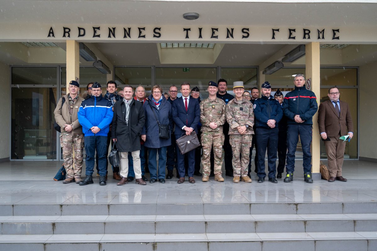Image de Préfet des Ardennes - Journée "Garnison de Combat"
Vendredi 30 janvier&nbsp;: une journée interservices a eu lieu au 3e régimen