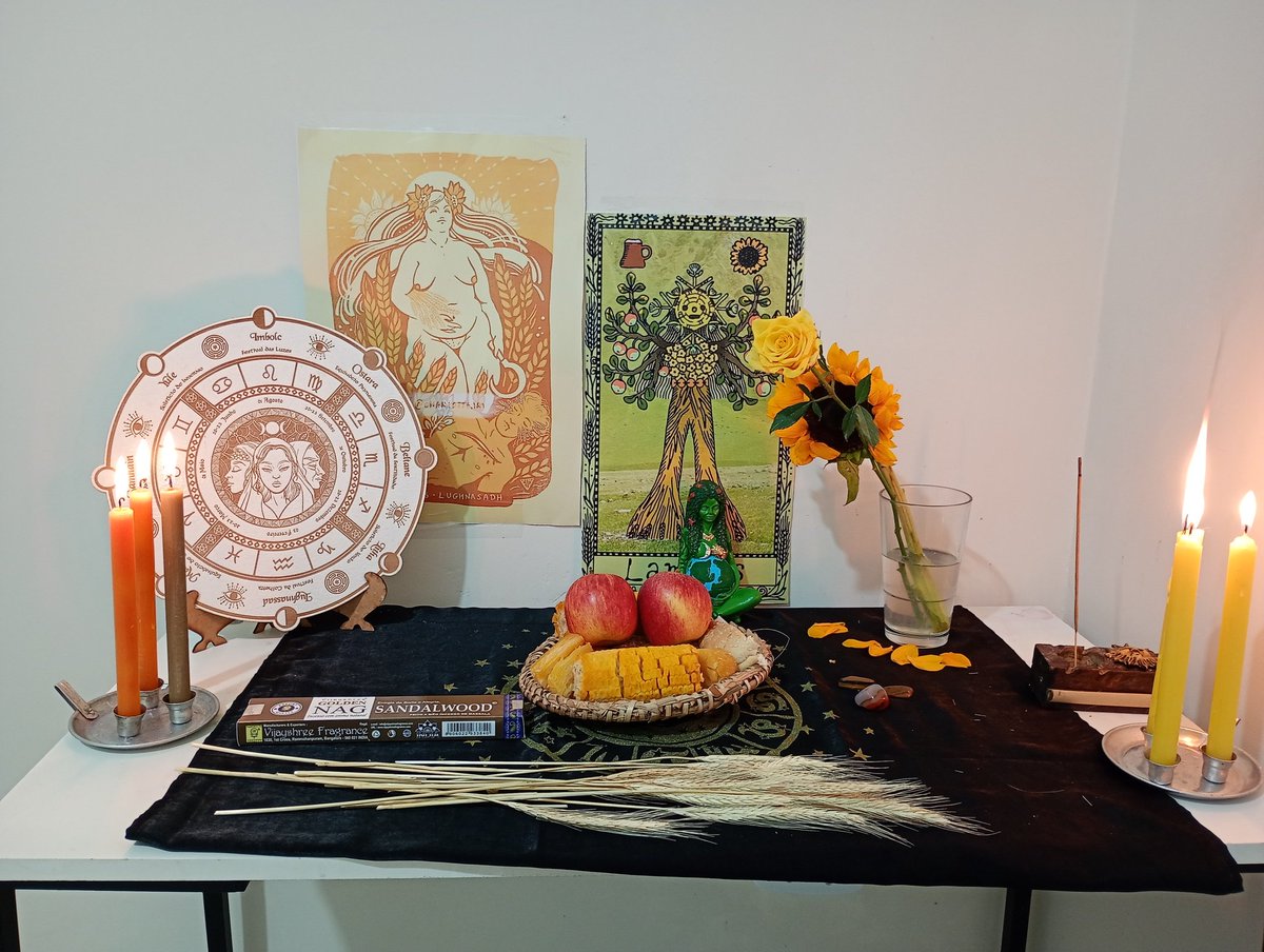 Giulietta Tarot tweet media