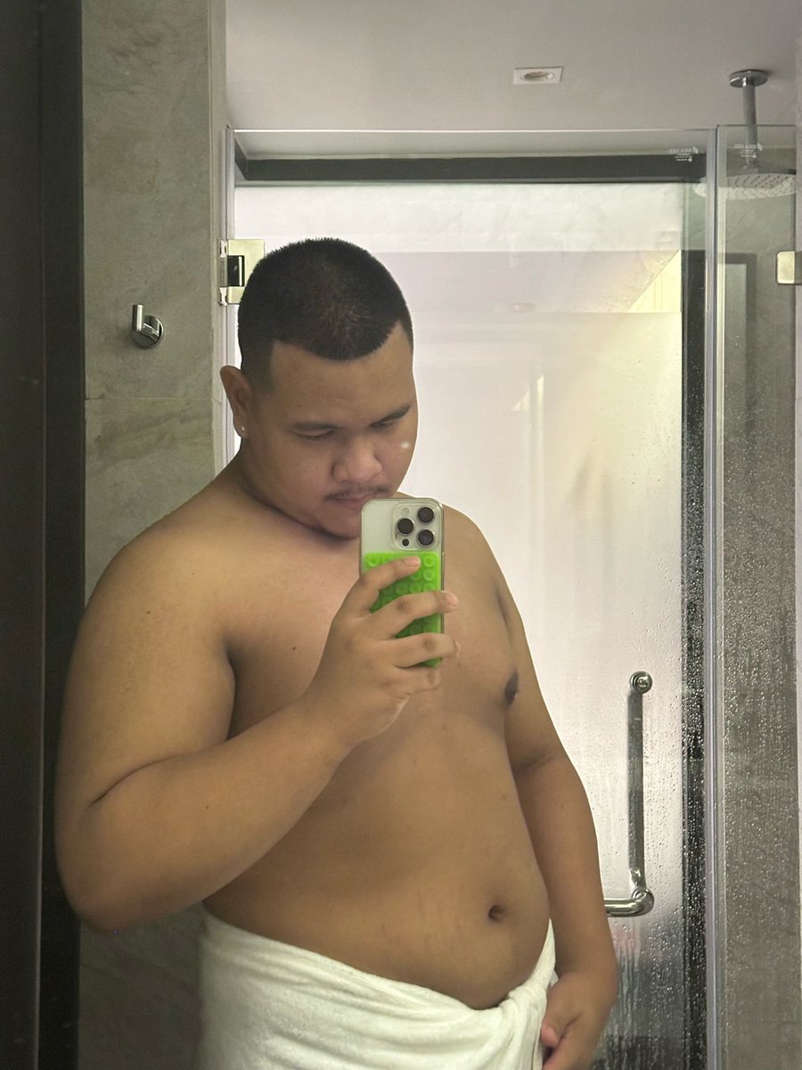 น้องไผ่พยายามที่จะไม่หลิว (@kung__tai) on Twitter photo 