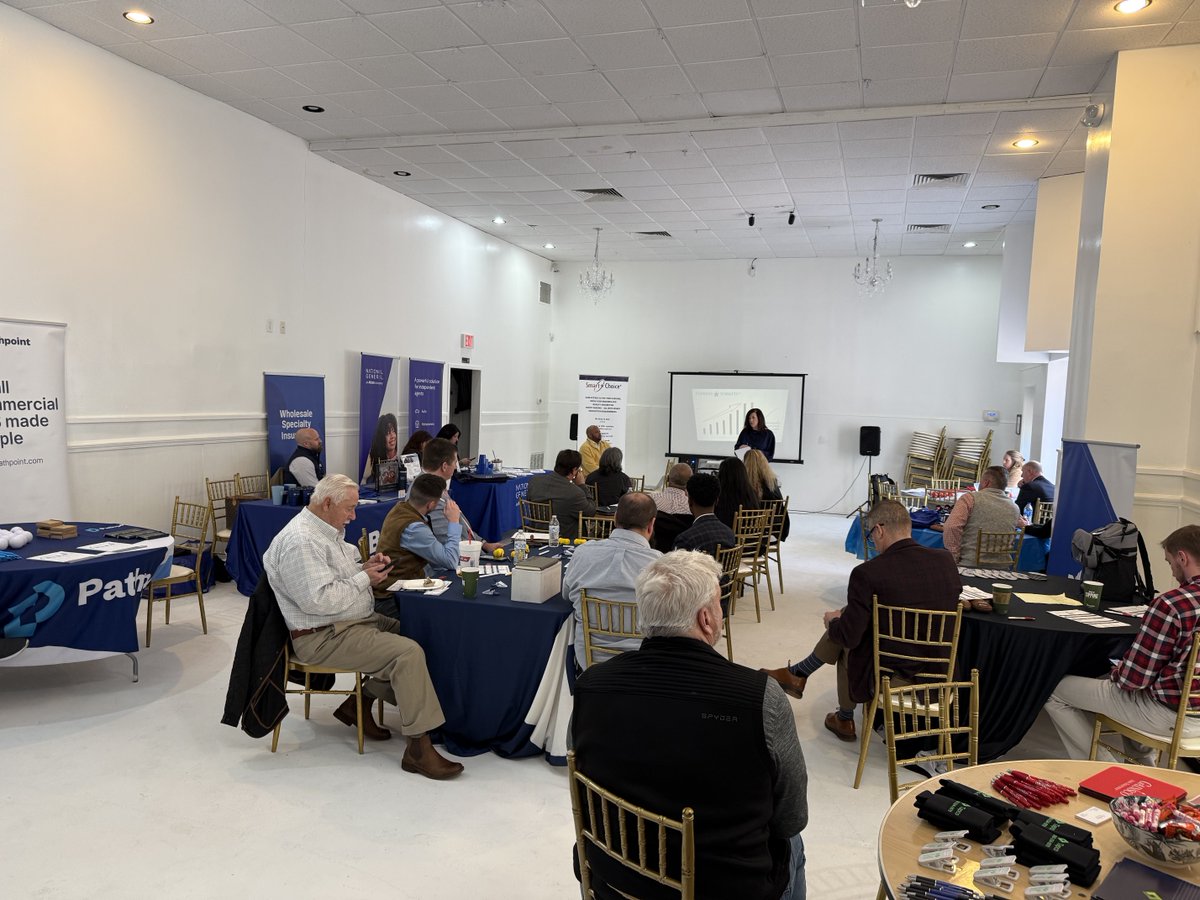 SmartChoiceWIN's tweet image. Great connections and conversations at the State Meeting in Montgomery, AL! Agents received valuable market insights, strong carrier support, and real tools to help their agencies grow. 

#SmartChoice #FastestGrowingAgencyNetwork #StateMeeting