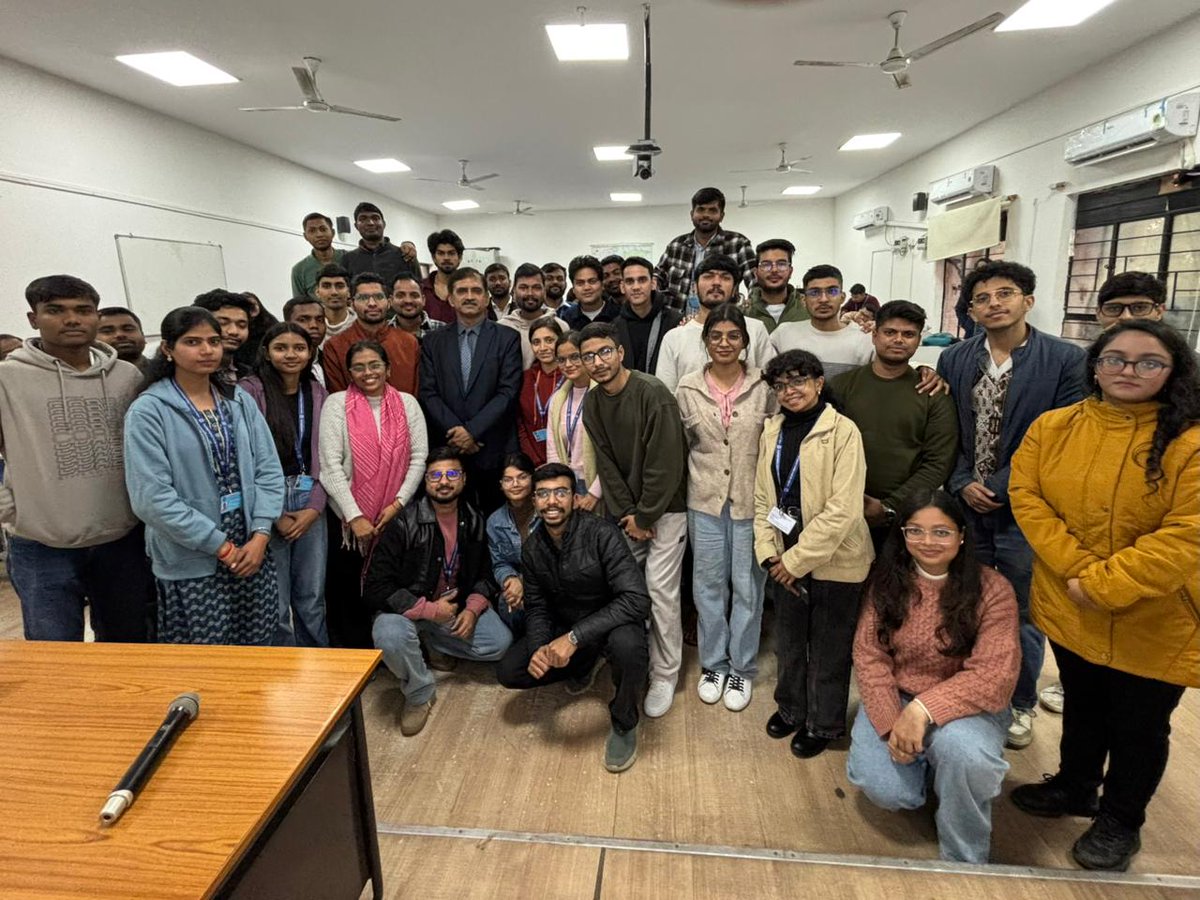 IIMC_India's tweet photo. Government Communication Week – Day 2
The Department of Advertising &amp; Public Relations continued its initiative dedicated to exploring the power of effective communication. 
#GovtCommWeek #IIMC #CommunicationWeek
#PublicRelations #MediaStudies #advertising #media 

1/4 https://t.co/877Gg6N8nR