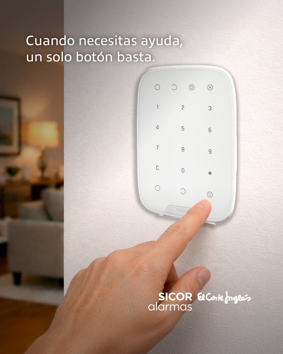 El pulsador del pánico de SICOR alarmas está pensado para cuando actuar rápido marca la diferencia.

Ante una emergencia o amenaza, basta con pulsarlo para activar el protocolo y avisar a la Policía.

Discreto, sencillo y conectado 24 h.

Más info 👉 elcorteingles.es/sicor/