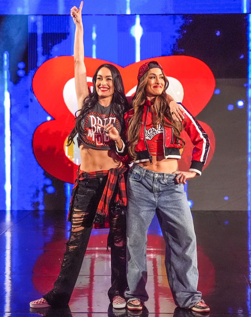 WWE India tweet media