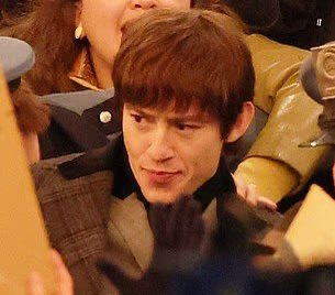 RODRICKSRULE's tweet photo. EVERYONE WAKE UP BEATLEMANIA ERA SET PHOTOS DROPPED https://t.co/Qb2R0vGJKw