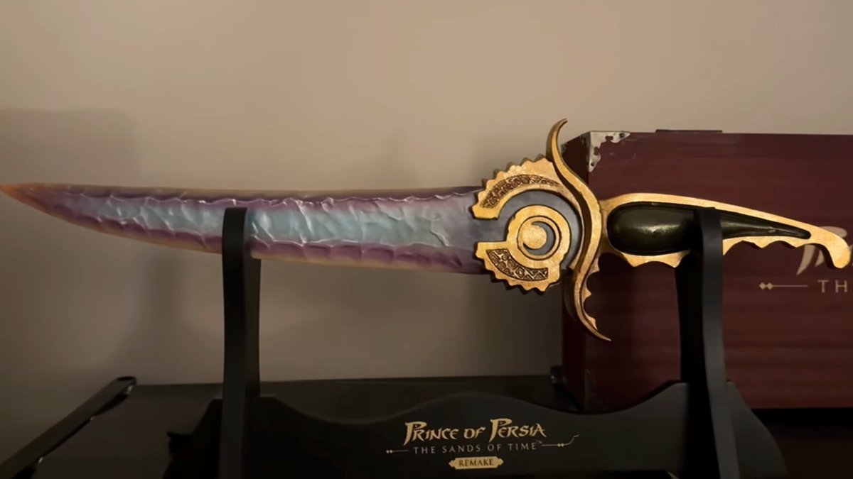 Prince of Persia: The Sands of Time Remake press kits seemingly included a collectible dagger, further cementing just how darn close the game was to release eurogamer.net/prince-of-pers…