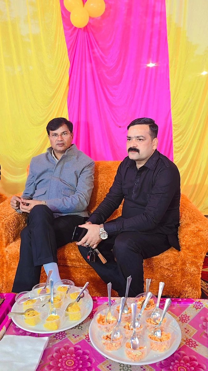सरल,सहज,ऊर्जावान एवँ लोकप्रिय एमएलसी सीतापुर हम सबके प्रिय बड़े भाईसाहब माननीय <a href="/pawanschauhan07/">Pawan Singh Chauhan</a> जी को जन्मदिवस की हार्दिक शुभकामनाएं एवं बहुत-बहुत बधाई💐💐💐💐💐