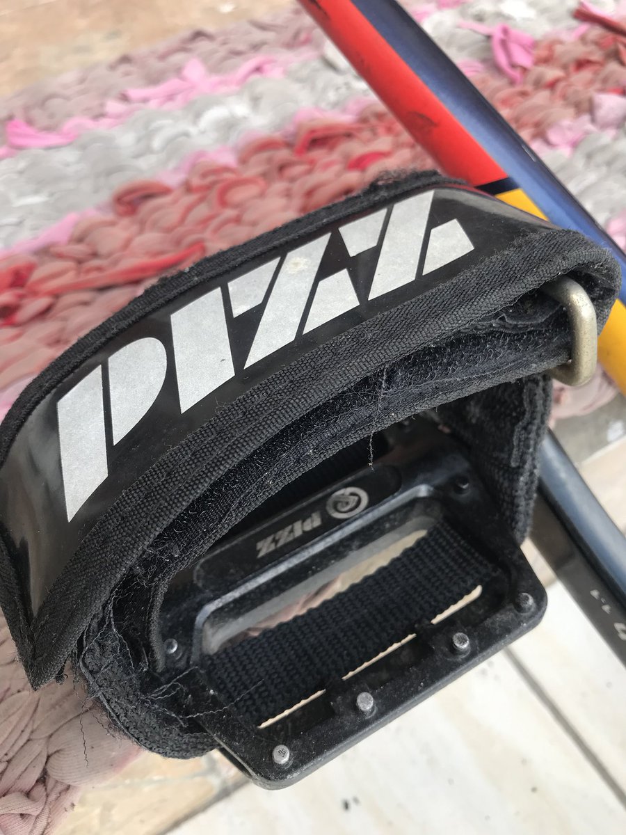 Moon studio tweet media