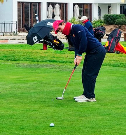 “Muito obrigado”, Aroa
La jugadora navarra realiza un gran trabajo en el Internacional de Portugal femenino.
fnavarragolf.com/obrigado-aroa/