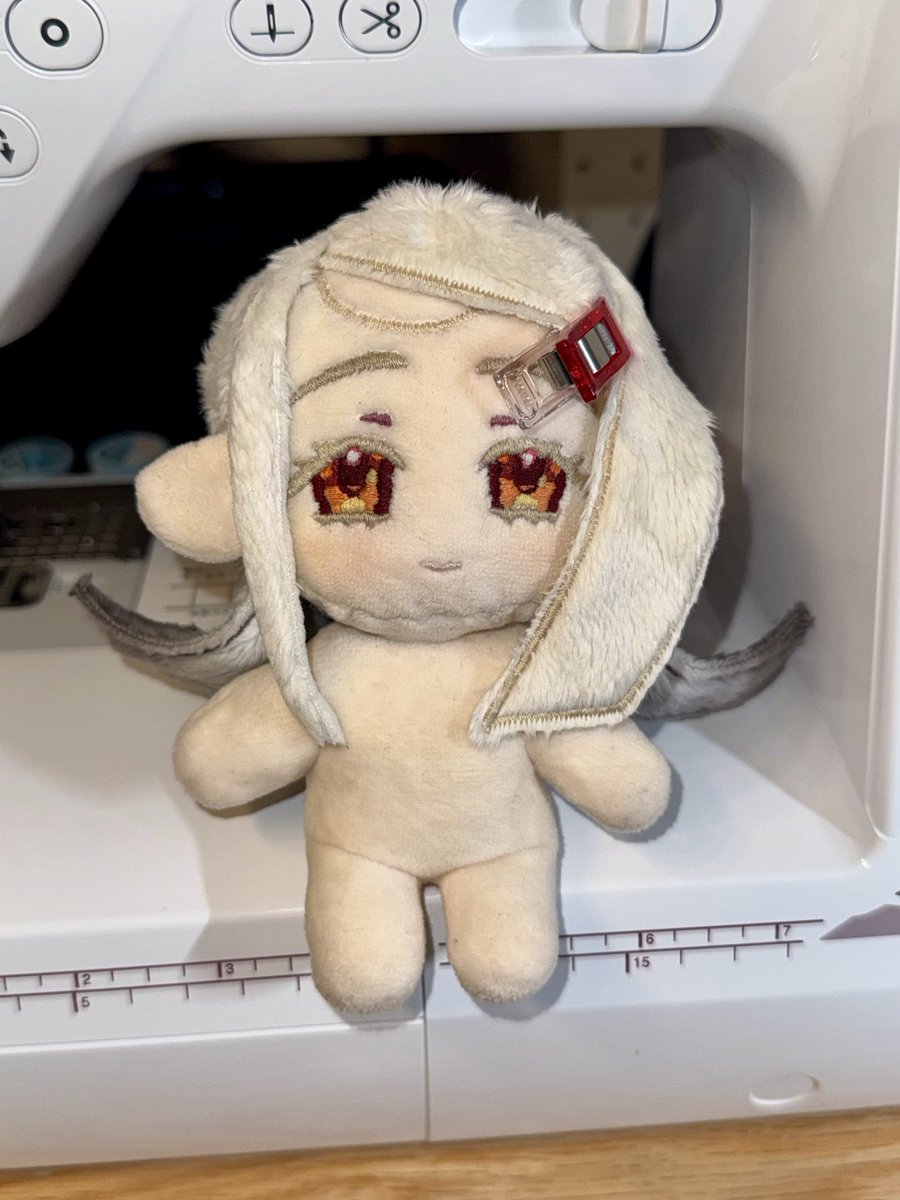 できた、よ 伏@yvc07190426 さんの型紙を使用して 篠澤さんぬい作り