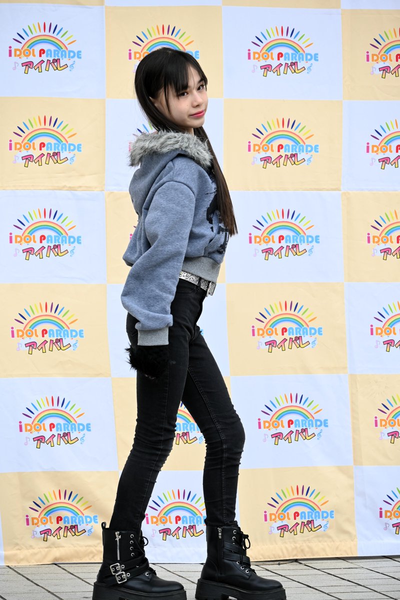 2026_0201_ #広島アイドルパレード in ｱﾘｽｶﾞｰﾃﾞﾝ
②   MERCREW  １部ﾌｧｯｼｮﾝｼｮｰ
No.3 のんのん(花音)バージョン
（ ウォーキングからアップのんのんに睨まれたバージョン～ 編 ）

のんのん(花音)🧜‍♀💛
<a href="/kanon20151122/">のんのん(花音)🧜‍♀💛MERCREW</a>
＃MERCREW
<a href="/MERCREW0929/">MERCREW</a>