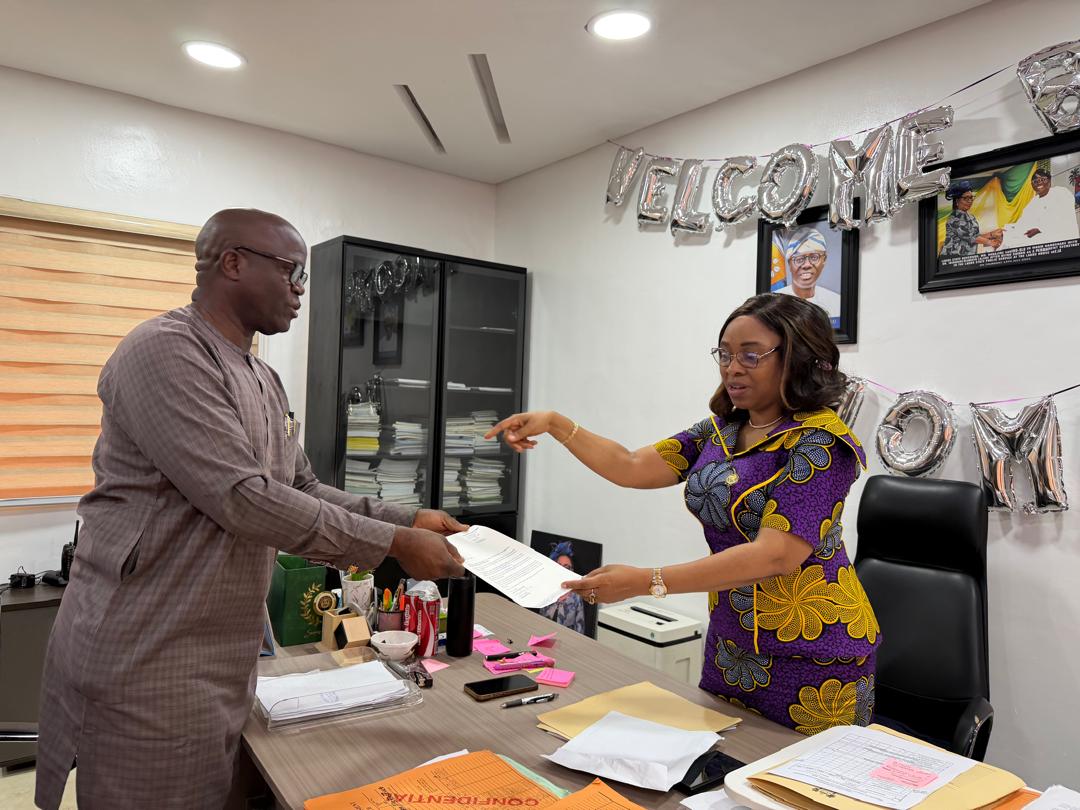 SFHNigeria's tweet photo. Society for Family Health (SFH), led by the Group Chief Executive Officer (CEO), paid a courtesy and advocacy visit to the Permanent Secretary of the Lagos State Ministry of Health (LSMoH), Dr Ibidunni Oludayo Lajide.

The Group CEO formally congratulated Dr Lajide on her well-deserved appointment as the Permanent Secretary, noting that her elevation is a testament to her dedication, professionalism, and sustained contributions to improving health outcomes for all Lagosians.

During the visit, the Group CEO provided an overview of SFH’s work across its various businesses in Lagos State and nationwide, highlighting ongoing interventions and their impact on health service delivery and health systems strengthening. Discussions also focused on potential avenues for collaboration and areas of support through which SFH can further contribute to the priorities of the Lagos State Ministry of Health.

As part of the engagement, the SFH team presented a copy of “Intentionality” to the Permanent Secretary as a symbolic gesture of shared commitment to purposeful leadership and impact-driven service.

Dr Lajide expressed appreciation to SFH for the visit and commended the organization for its sustained contributions to improving health outcomes for Nigerians and strengthening national health indices. She reaffirmed the Ministry’s openness to collaboration with credible partners in advancing the health agenda of Lagos State.

The Group CEO was accompanied on the visit by the Group Managing Director, SFH Access Mr Dennis Aizobu; the Group Executive Director, SFH Institute of Public Health Dr Jennifer Anyanti; and the Regional Programme Manager, Lagos Jennifer Ladokun.