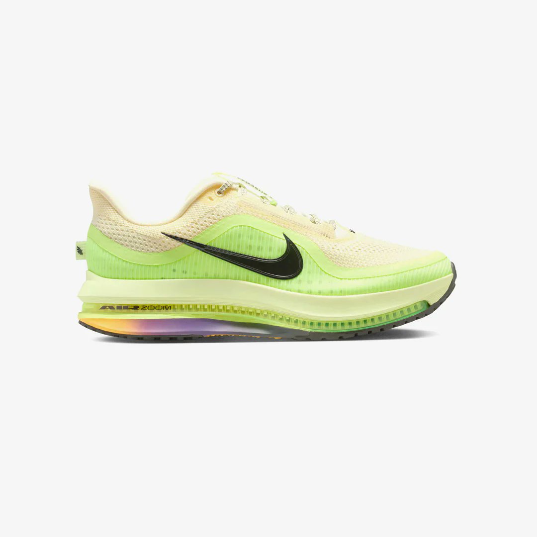 snkr_twitr's tweet photo. AD: Dropping 2/12 via SNS US

Nike Vomero Premium 'Alabaster/Blue Void'
->https://t.co/pb33ufAI5e

Nike Pegasus Premium 'Alabaster/Volt Ice'
-> https://t.co/6h99nMWeZG https://t.co/pHOVae0BWF