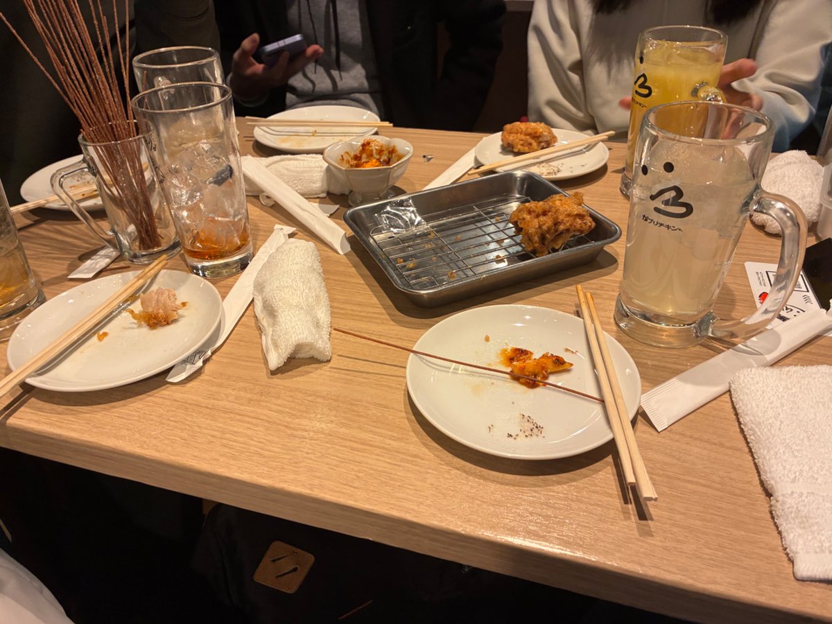 りーすけ tweet media