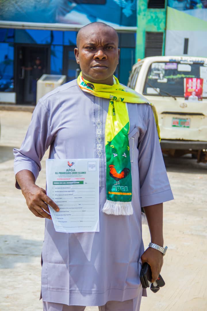 ObikaCy's tweet photo. The People First...

Ndi oyi banyi, I'm here to Serve https://t.co/BM0H0gTf6b