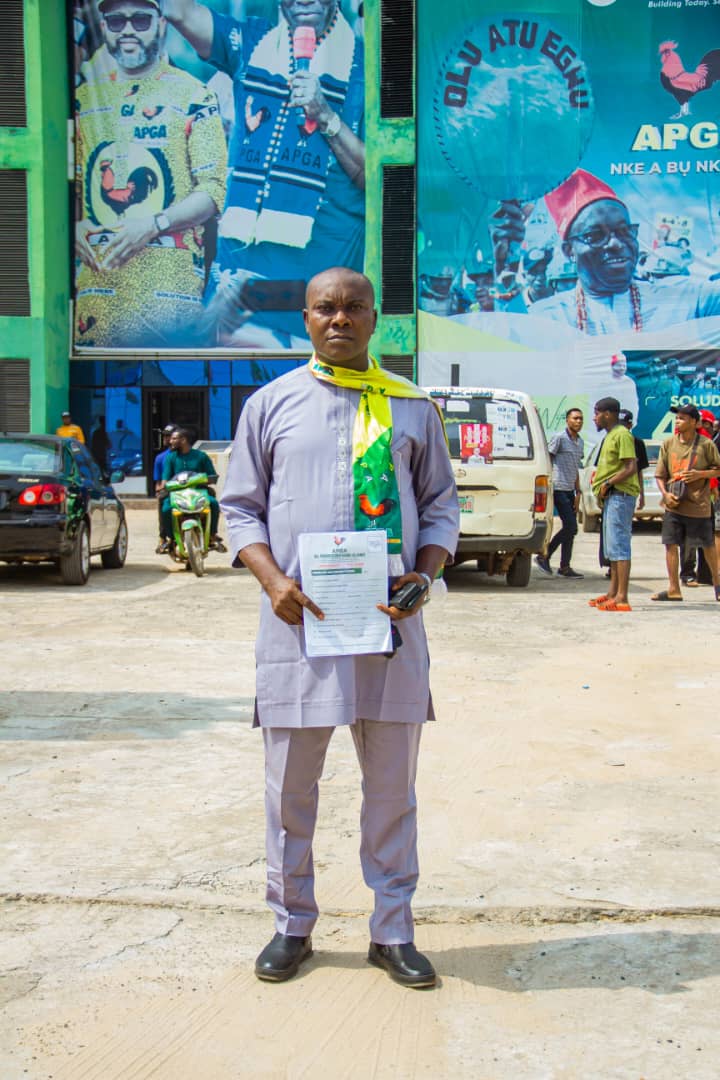 ObikaCy's tweet photo. The People First...

Ndi oyi banyi, I'm here to Serve https://t.co/BM0H0gTf6b
