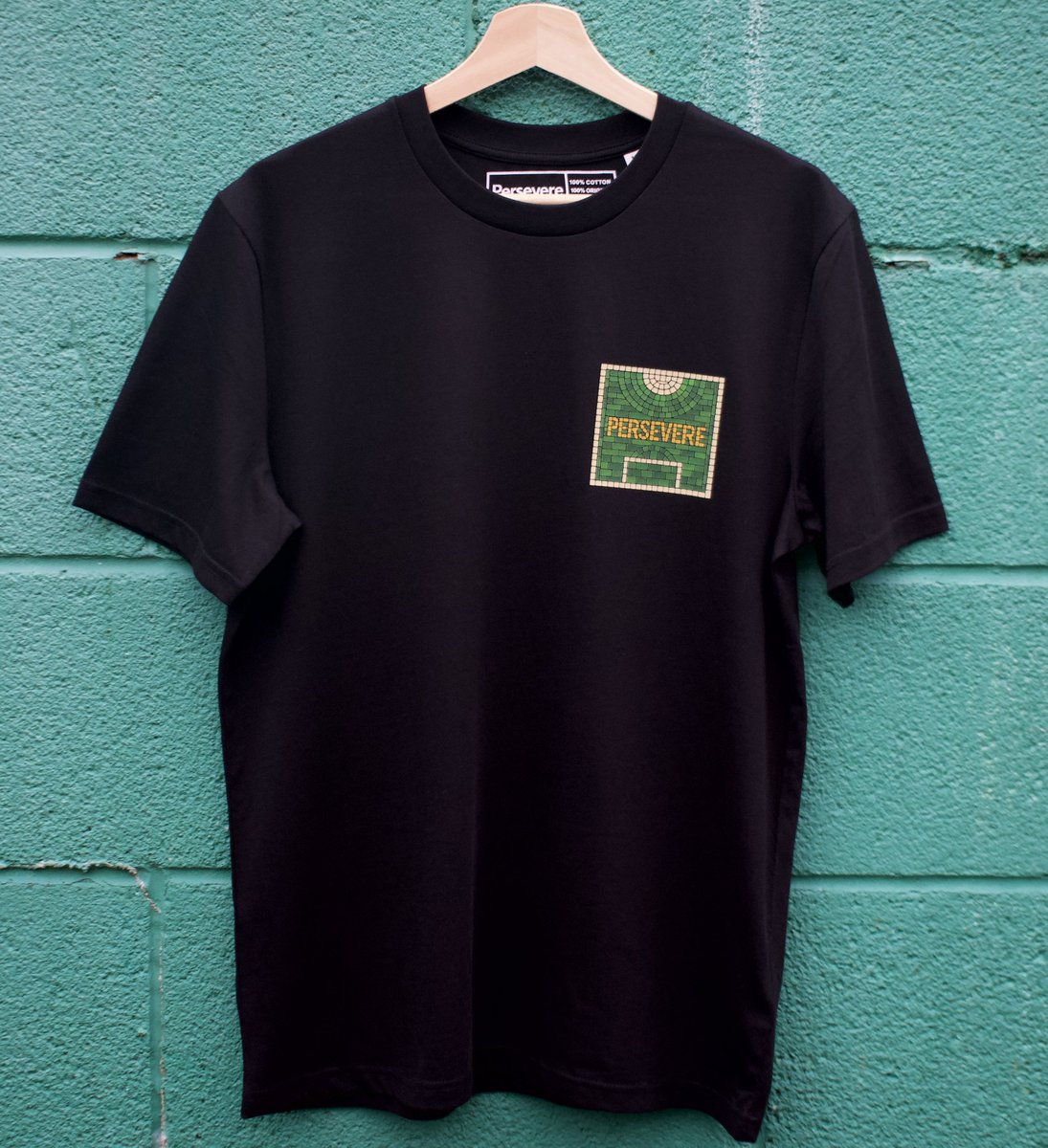 If Hibs beat Dundee United tomorrow night, we will give away one of our limited edition mosaic shirts for FREE 💚

To have a chance of winning it:
✅ Follow us
🔁 Share this post
👥 Tag a mate below
