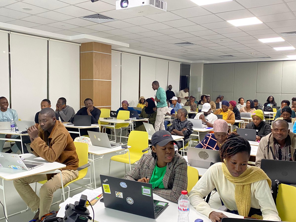 Club Numerik tweet media