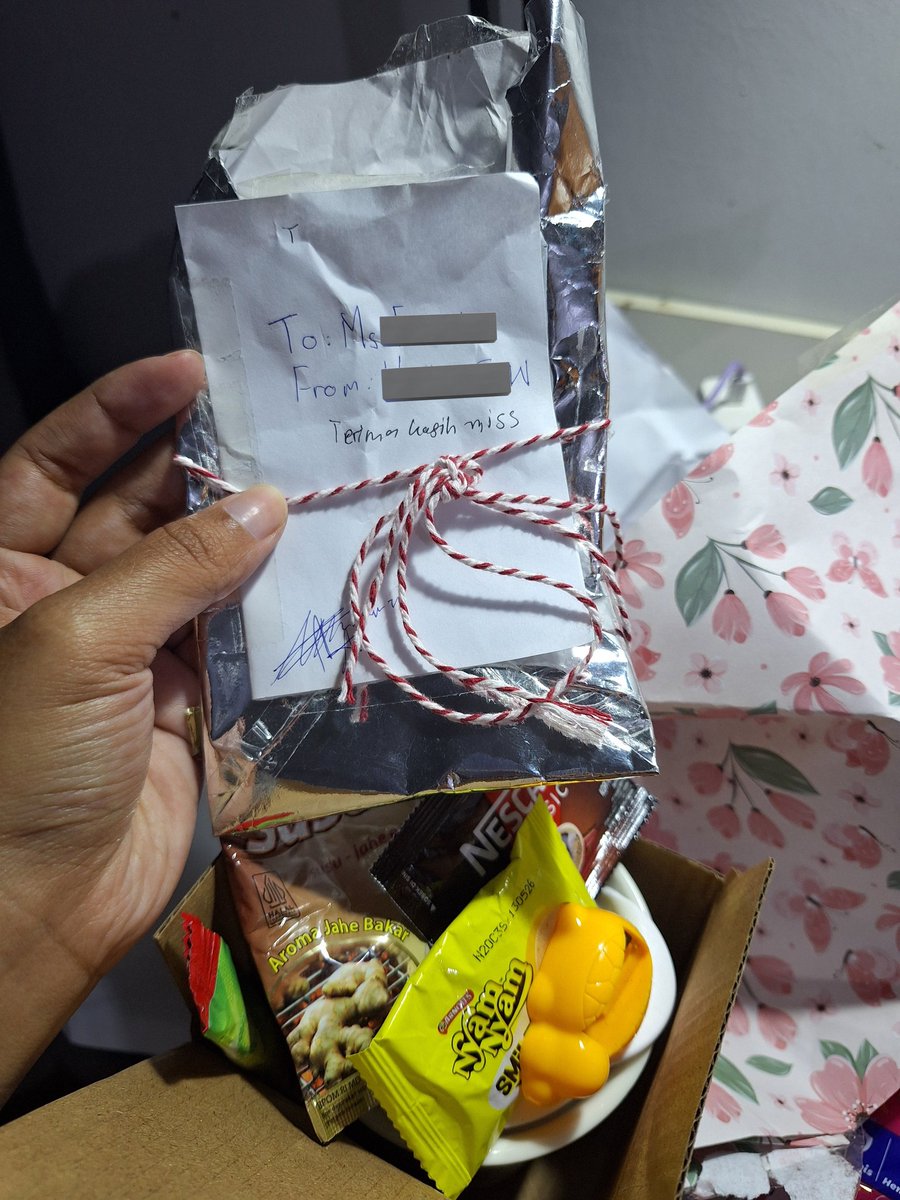 itsaasecrett's tweet photo. Ya gimana aku nggak cry ya 😭😭😭 https://t.co/Pg7r0DFI3V