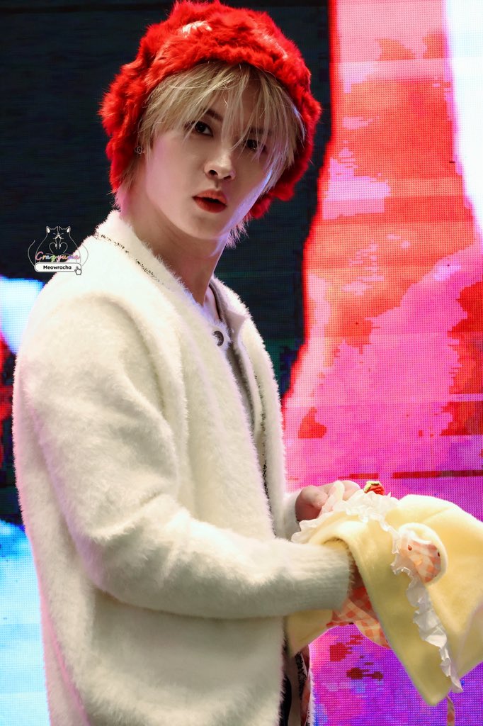 Stayuma_meow's tweet photo. 20251102 KMS3.0 fansign in Shanghai

#리노 #leeknow #リノ #李旻浩
#스트레이키즈 #스키즈 #straykids https://t.co/YuqeoHByuu