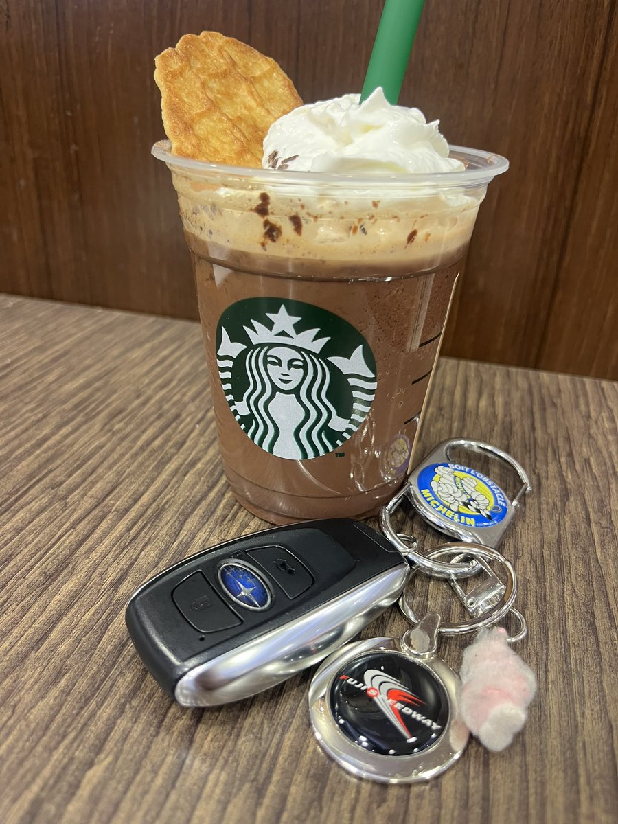 Riichan_ZD8's tweet photo. 撮影終わって帰宅中🚗 ³₃

念願の〜🤎🤍
ラテる  って言うらしい🤔☕️? https://t.co/tl4MBAsQAk