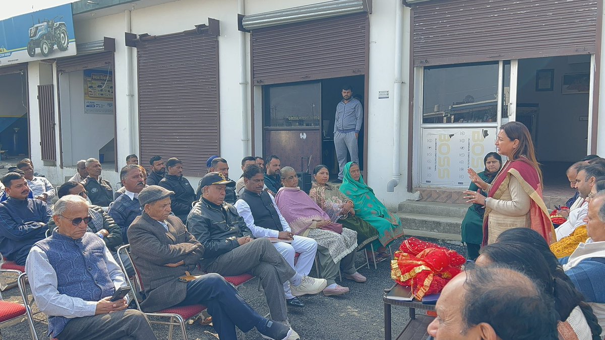RekhaMAHAJAN7's tweet photo. Addressed #VB_G_RAM_G and Budget Awareness Programme in Mandal Swankha and Mandal Ramgarh of #District #Samba
@iamsatsharmaca @AshokKoul59 @tarunchughbjp @NitinNabin @blsanthosh @BJP4India @BJP4JnK https://t.co/ndn7c6rALp