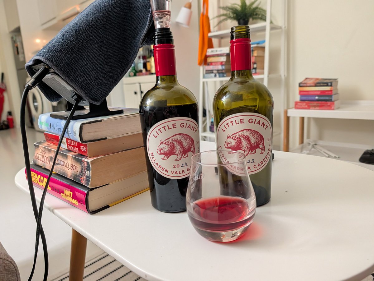 Phuket_Sammy's tweet image. Trying to organise a family trip across 3 countries and timezones is like herding cats. Sis has already had to change flights, now me too.

Good thing the Aussie red is on sale... 🙄😂

#expatlife